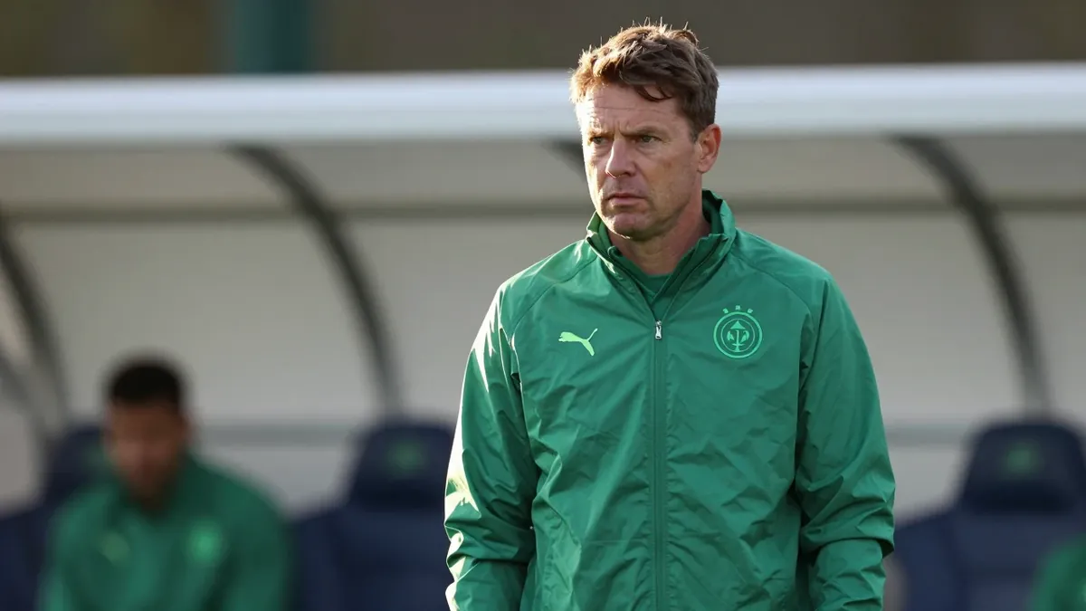 Billy Rowley previews Yeovil Town's trip to Southend United, a key test for the Glovers who are fourth in the National...