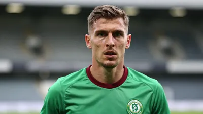 Yeovil Town secured their first National League victory of the season with a 3-0 win over Gateshead at Huish Park