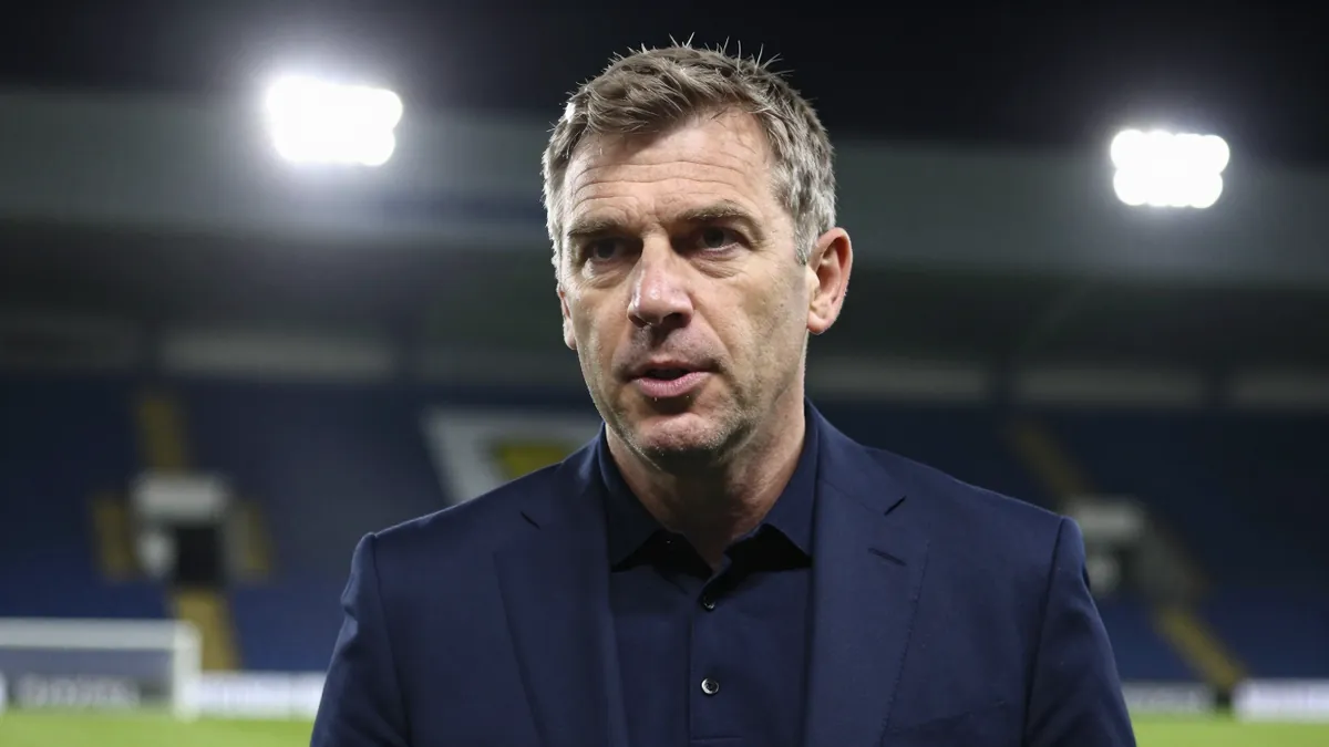 Rowley predicts top-5 finish for Yeovil Town this season
